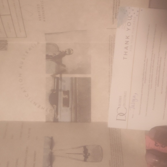 VINTAGE Christian Dior Honeycomb Drawstring Bucket Bag with Pouch White … - Picture 17 of 17